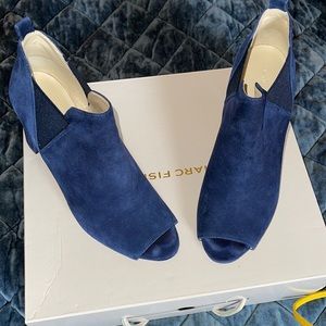 Marc Fisher Blue Suede Ankle Bootie size 8.5
